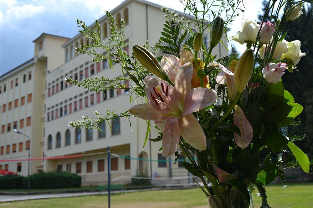 Hôtel Centro Vacanze Oasi Carpineto à Ascoli Piceno Extérieur photo
